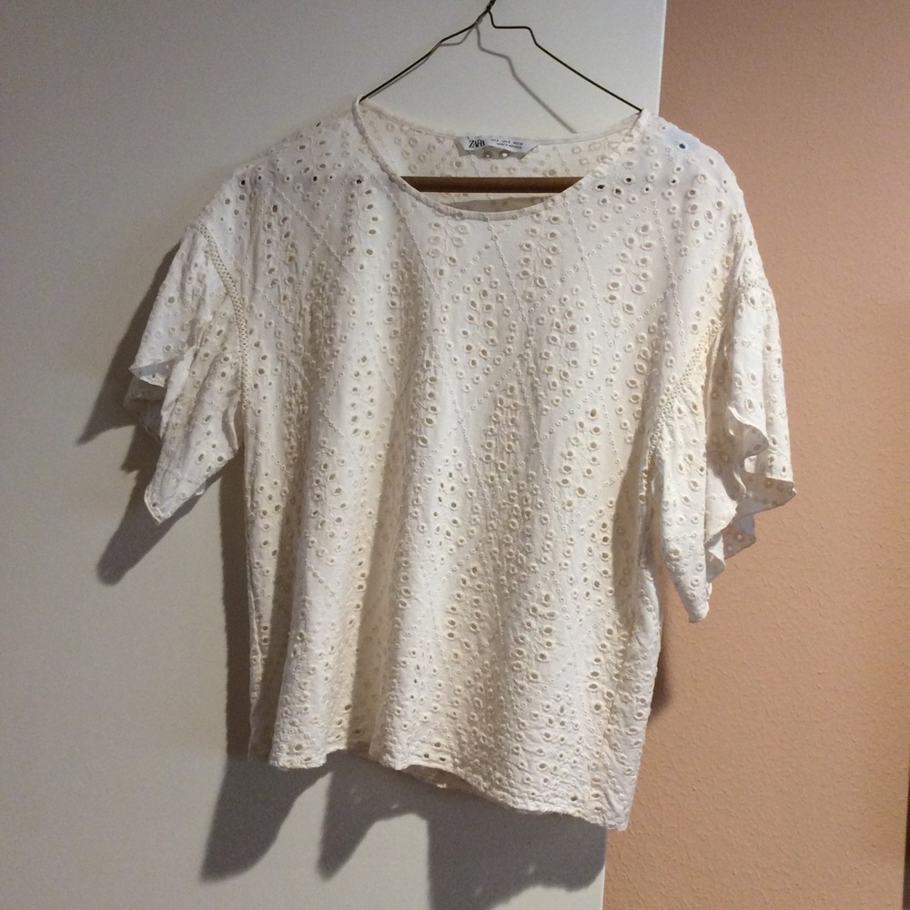 Zara flutter sleeve